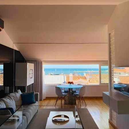 Sea View Loft 30 Secs To In Historic Old Town Cascais