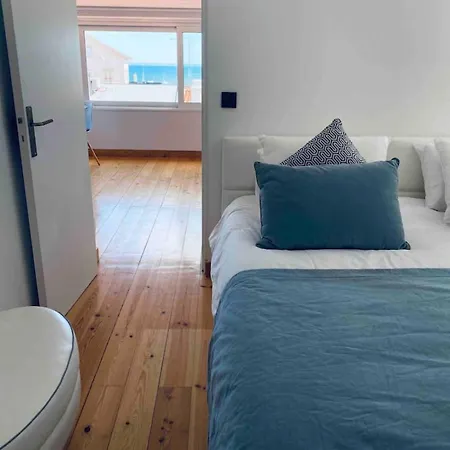 Sea View Loft 30 Secs To In Historic Old Town * Cascais
