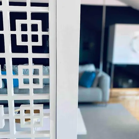 Sea View Loft 30 Secs To In Historic Old Town Apartmán *